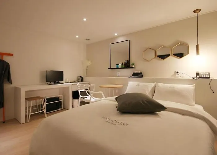 Hotel Yam