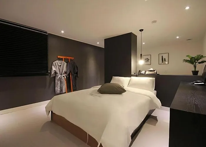 Hotel Yam Pusan